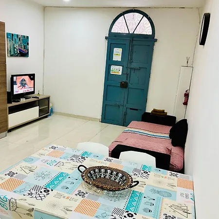 Steps To The Sea 1-br Apartamento *