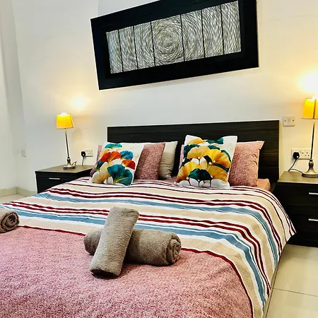 Steps To The Sea 1-br *